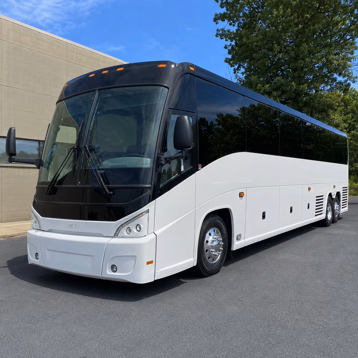 buses for portsmouth mission outreach and volunteer group events