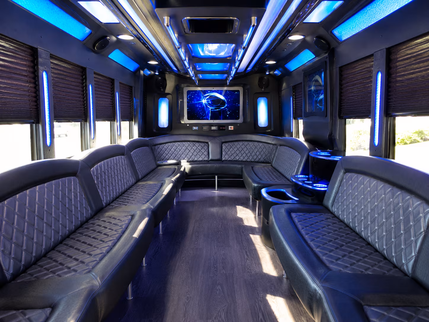 portsmouth 28 passenger party bus inside